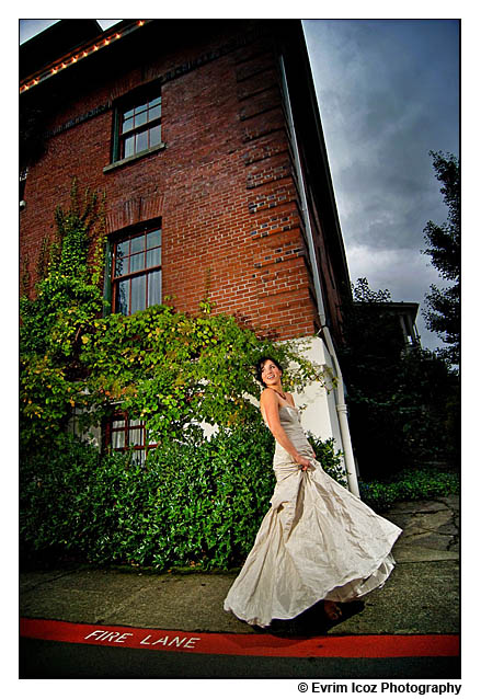 Edgefield Fall McMenamins Wedding
