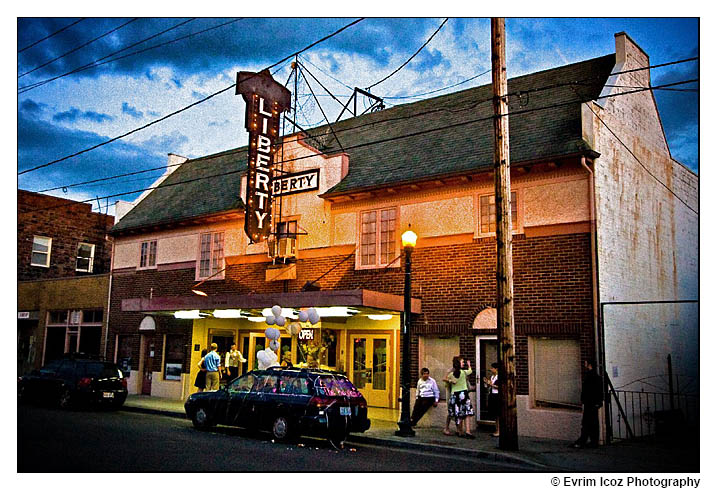 Liberty Theater Wedding at Puyallup Washington