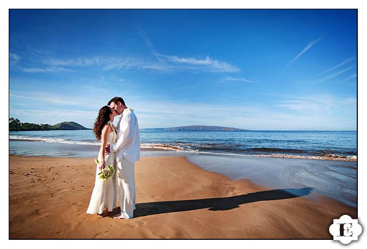 Maui Hawaii Beach Wedding Photographer