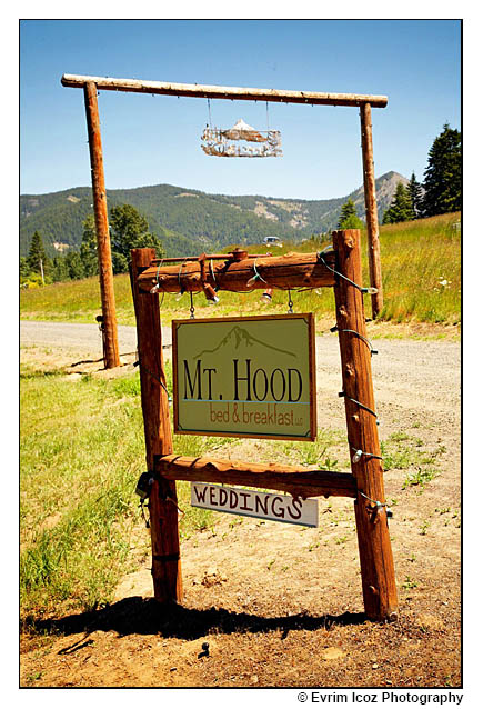 Mt. Hood Bed and Breakfast Wedding