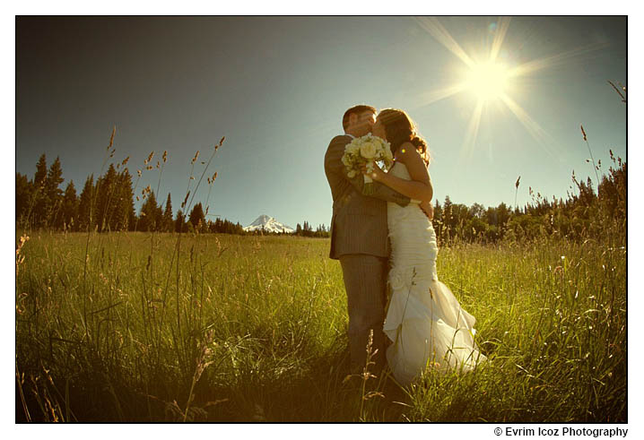 Portland Oregon Outdoor Wedding