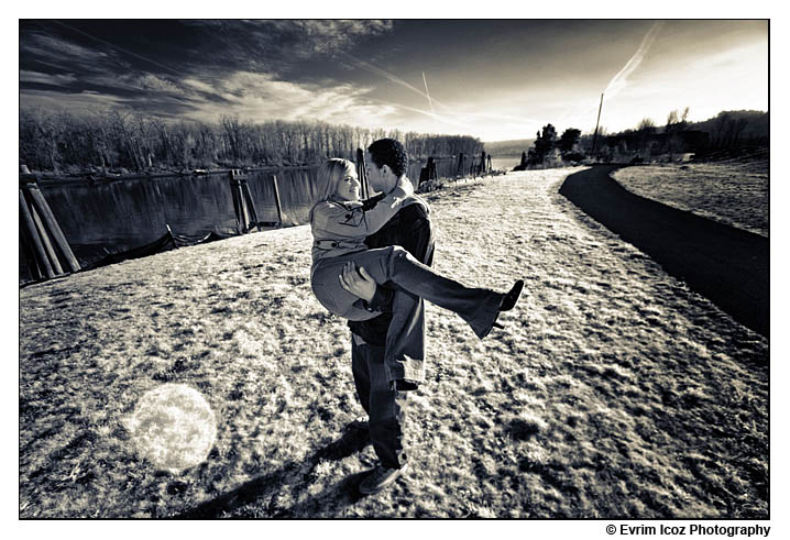 engagement-session-water-front-portland-evrim-icoz-garden-vineyards